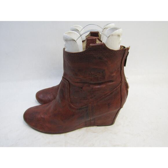 FRYE Womens Size 9.5 M Brown Leather Wedge Zip Ankle Fashion Boots